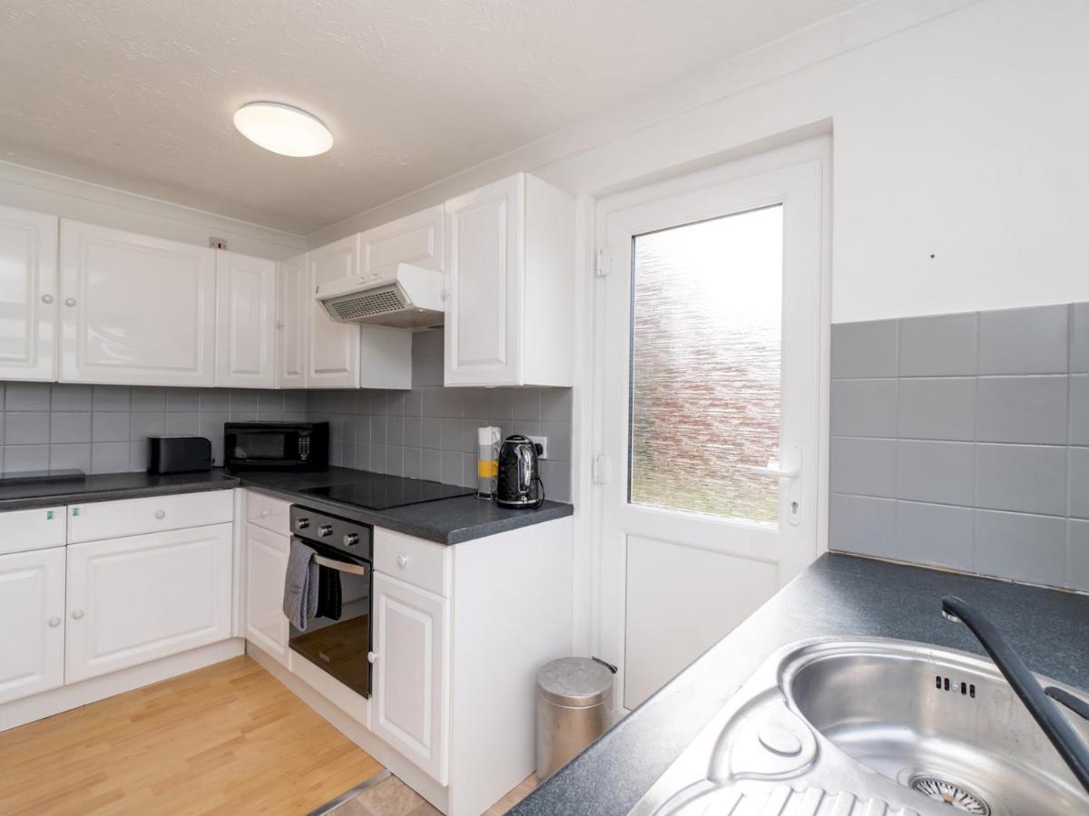 Pass The Keys One Bed Flat With Stunning Views And Free Parking Apartment Bath Exterior photo