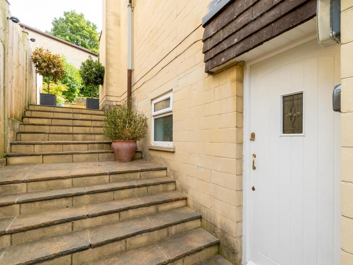 Pass The Keys One Bed Flat With Stunning Views And Free Parking Apartment Bath Exterior photo