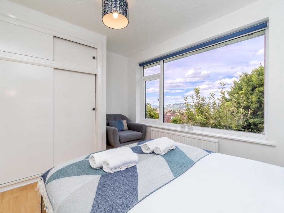 Pass The Keys One Bed Flat With Stunning Views And Free Parking Apartment Bath Exterior photo